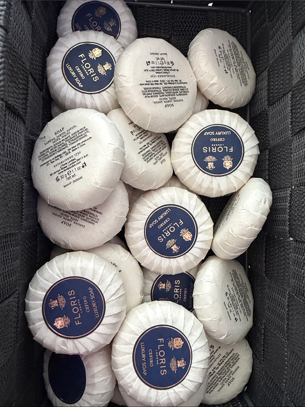🗽25 Floris Luxury Guest Soaps